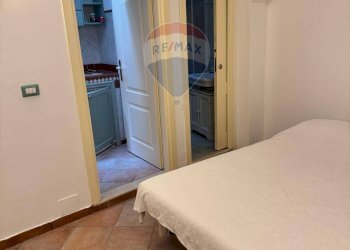 Camera / camera da letto - Two-room apartment Vico di Via Cesare Ottaviano
 
7, Taormina - photo 9