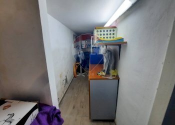 Hall / corridoio - Box Via Macallè
 
3, Catania - foto 14