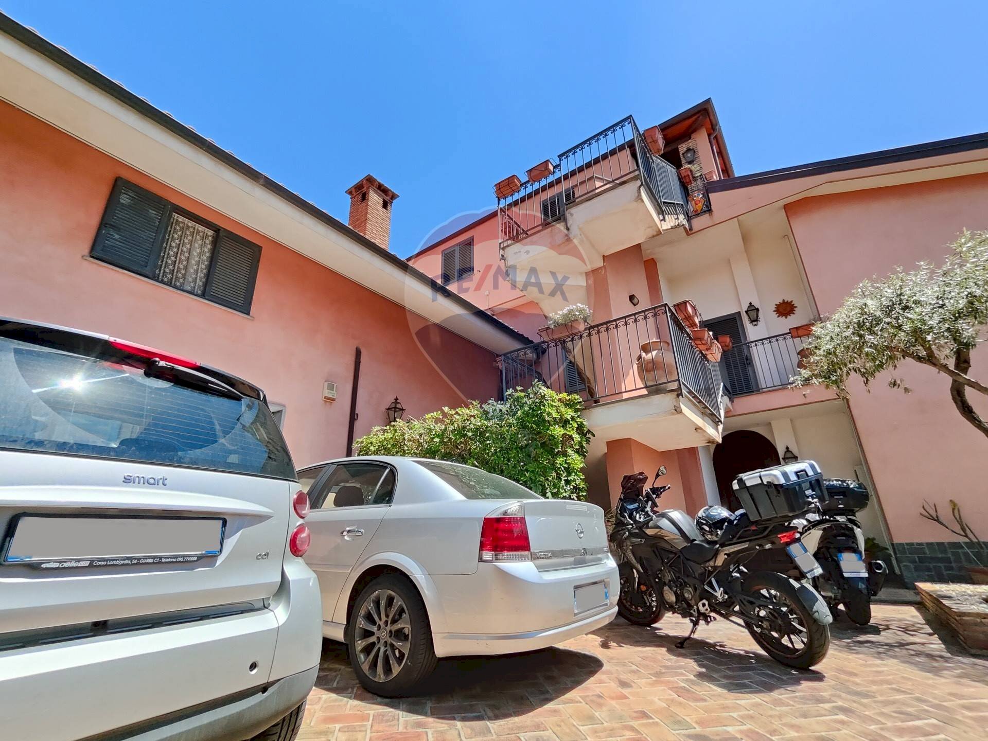 Edificio all\'aperto - Villa Via Poggio del Lupo
 
123, Misterbianco - photo 2