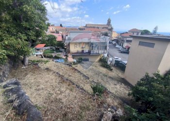 Giardino - Casa indipendente Via Nocella
 
11, Mascali - foto 42