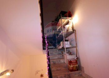 Scale - Casa indipendente Via Nocella
 
11, Mascali - foto 31