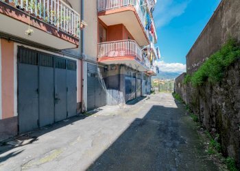 Edificio all\'aperto - Appartamento via Lavina
 
190 A, Aci Sant'Antonio - foto 10