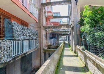 Edificio all\'aperto - Appartamento via Lavina
 
190 A, Aci Sant'Antonio - foto 14