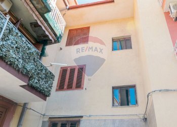 Edificio all\'aperto - Appartamento via Lavina
 
190 A, Aci Sant'Antonio - foto 15