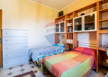 Camera / camera da letto - Appartamento via Lavina
 
190 A, Aci Sant'Antonio - foto 31