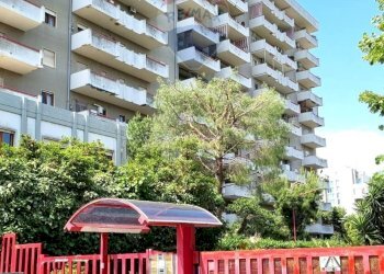 Edificio all\'aperto - Quadrilocale Via Carrante
 
1A, Bari - foto 1