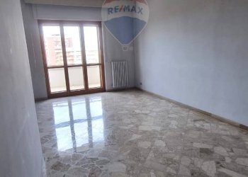 Stanza vuota - Quadrilocale Via Carrante
 
1A, Bari - foto 4