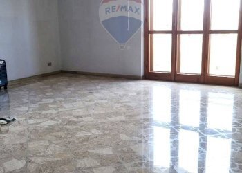 Stanza vuota - Quadrilocale Via Carrante
 
1A, Bari - foto 5