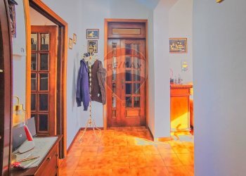 Hall / corridoio - Quadrilocale viale antonio gramsci
 
22, Sinalunga - foto 2