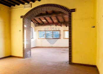 Stanza vuota - Apartment Via Giuseppe Garibaldi
 
47, 41 - 43, Serravalle Pistoiese - photo 32