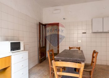 Sala da pranzo - Apartment Via Giuseppe Garibaldi
 
47, 41 - 43, Serravalle Pistoiese - photo 19