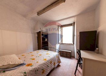 Camera / camera da letto - Apartment Via Giuseppe Garibaldi
 
47, 41 - 43, Serravalle Pistoiese - photo 22