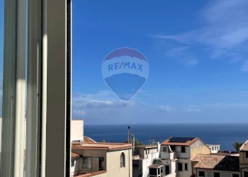 Vista dell\'acqua - Bilocale circonvallazione
 
26, Taormina - foto 24