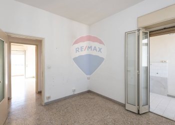 Stanza vuota - Appartamento Via Nervesa Della Battaglia
 
2, Catania - foto 15