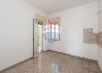 Stanza vuota - Appartamento Via Nervesa Della Battaglia
 
2, Catania - foto 16