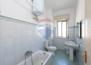 Bagno - Appartamento Via Nervesa Della Battaglia
 
2, Catania - foto 18
