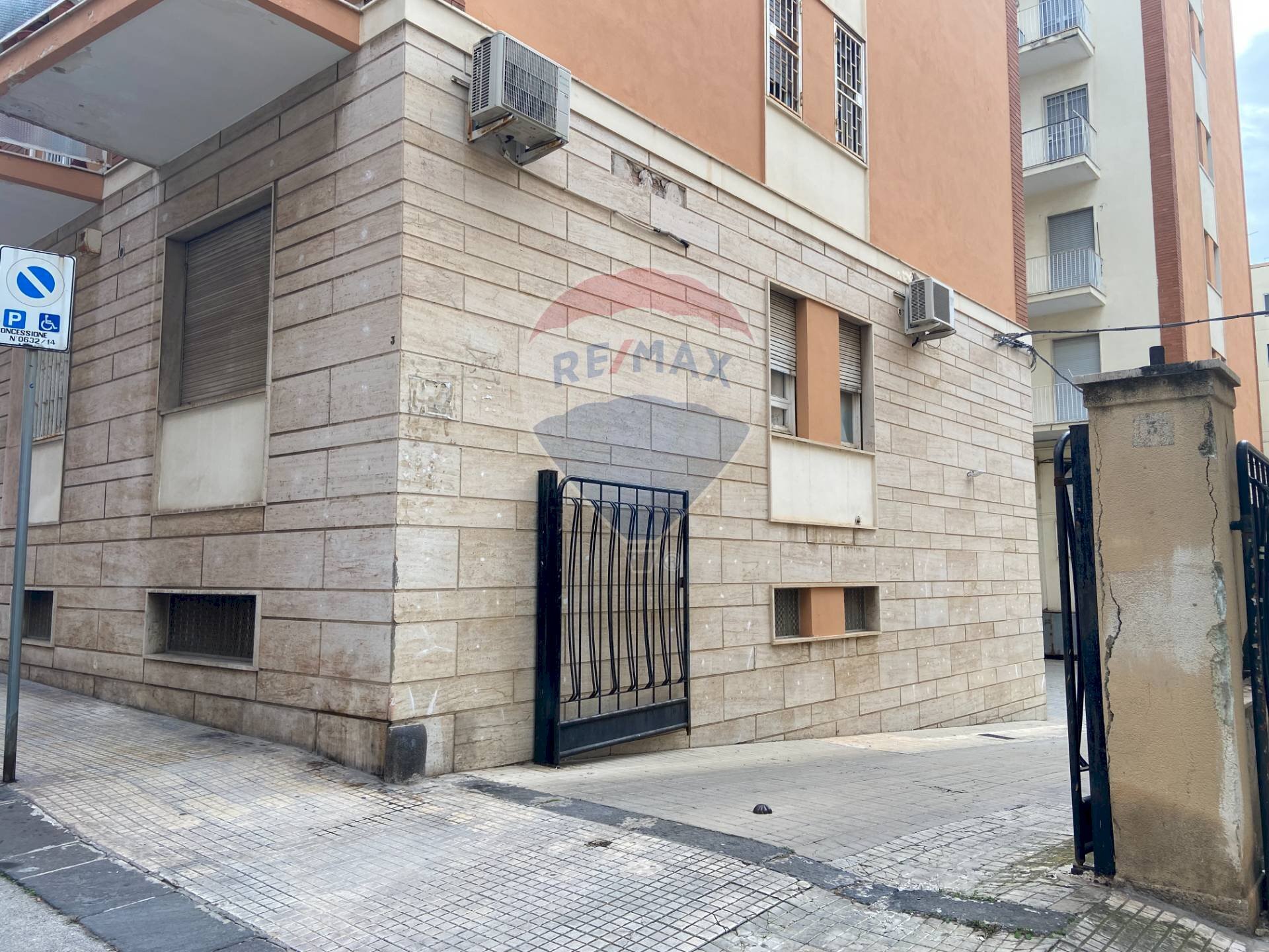 Edificio all\'aperto - Box Siracusa - foto 1