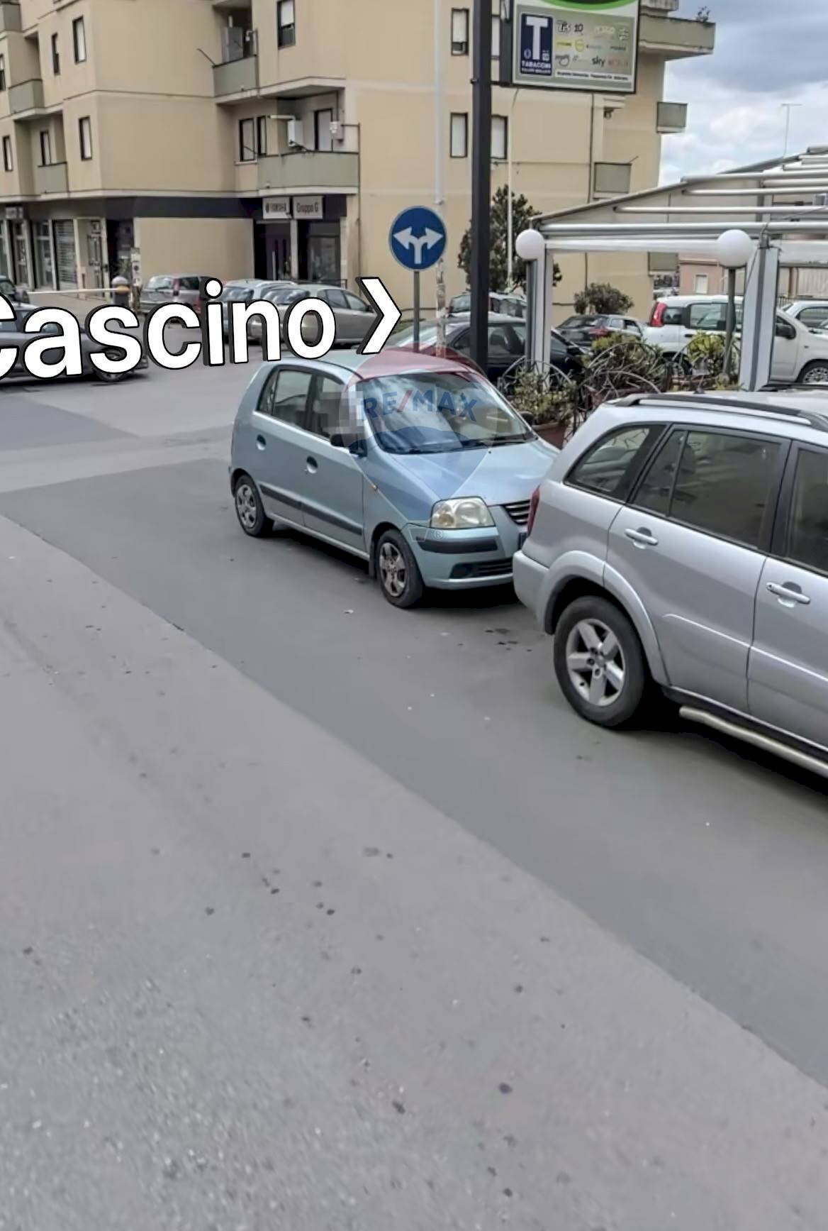 Edificio all\'aperto - Locale Commerciale Via San Giovanni Bosco
 
40/42, Caltanissetta - foto 3