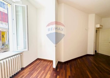 Stanza vuota - Trilocale VIA EMILIA
 
298, Tortona - foto 7