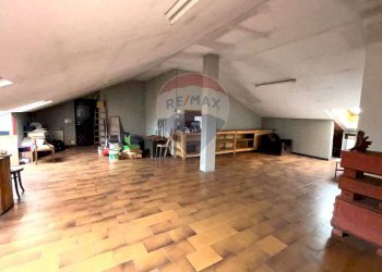 Soggiorno - Attico Breno - foto 2