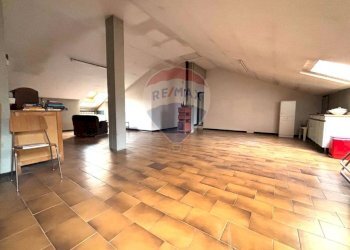 Stanza vuota - Attico Breno - foto 10