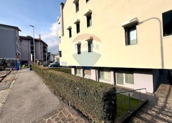 Edificio all\'aperto - Attico Breno - foto 26