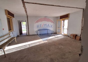 Stanza vuota - Quadrilocale Breno - foto 19