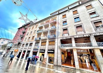 Edificio all\'aperto - Office Ancona - photo 21