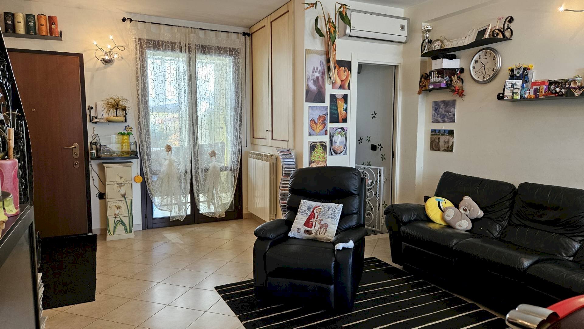 Foto 3 - Terraced Villa Via Salvamaggio
 
21, Colli al Metauro - photo 3