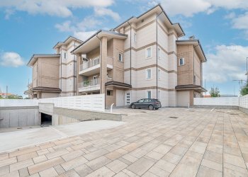 Foto 2 - Box Via Rita Levi Montalcini
 
4, Rivalta di Torino - foto 2