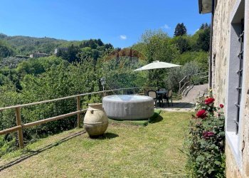 Giardino - Agriturismo Pescaglia - foto 3