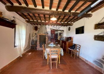 Sala da pranzo - Agriturismo Pescaglia - foto 26