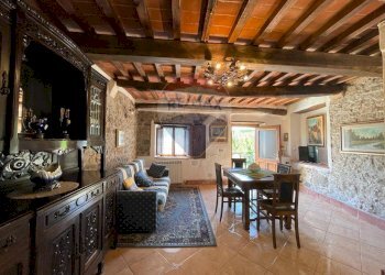 Sala da pranzo - Agriturismo Pescaglia - foto 41