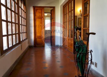 Hall / corridoio - Villa Camporgiano - photo 42