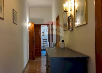Hall / corridoio - Villa Camporgiano - photo 58