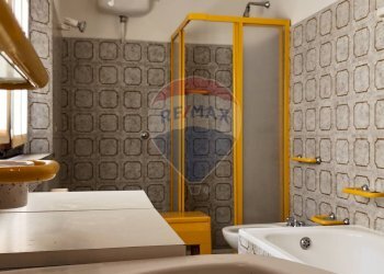 Bagno - Villa Camporgiano - photo 67