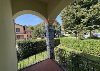 Balcone - Appartamento Viale italia Borgo a Mozzano, Borgo a Mozzano - foto 4