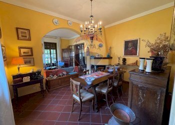 Sala da pranzo - Appartamento Viale italia Borgo a Mozzano, Borgo a Mozzano - foto 7