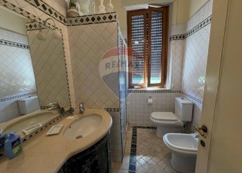 Bagno - Appartamento Viale italia Borgo a Mozzano, Borgo a Mozzano - foto 13