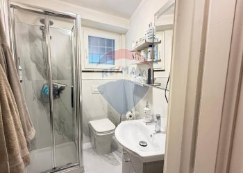 Bagno - Villa località Piezza
 
12, Gallicano - foto 53