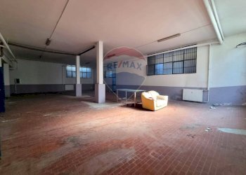Parcheggio - Commercial Premises Via Cimabue
 
6, Monza - photo 25