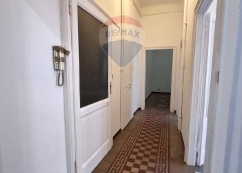 Hall / corridoio - Three-room apartment Via Principe Eugenio
 
36, Milano - photo 22