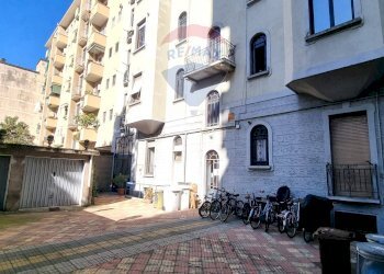 Edificio all\'aperto - Three-room apartment Via Principe Eugenio
 
36, Milano - photo 30