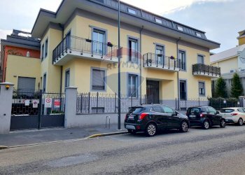 Edificio all\'aperto - Two-room apartment Via Galeno
 
21, Milano - photo 39