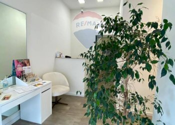 Camera / camera da letto - Commercial Activity Via Farini, Milano - photo 1