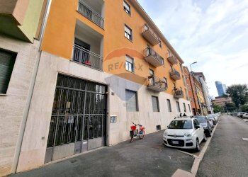 Edificio all\'aperto - Bilocale Milano - foto 41