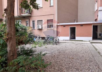 Edificio all\'aperto - Commercial Premises Viale Monte Ceneri
 
74, Milano - photo 2