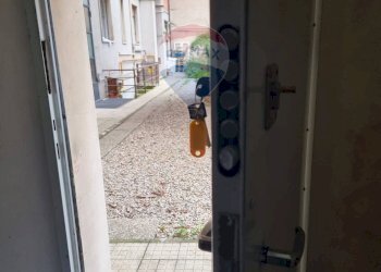 Dettagli - Commercial Premises Viale Monte Ceneri
 
74, Milano - photo 10