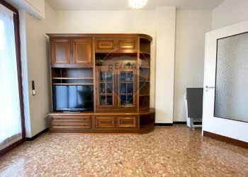 Soggiorno - Bilocale Via Paolo Tubino
 
8, Rapallo - foto 4