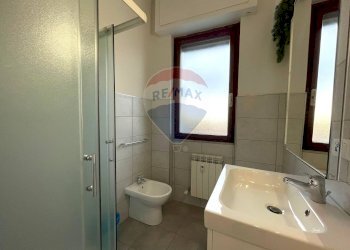 Bagno - Bilocale Via Paolo Tubino
 
8, Rapallo - foto 21